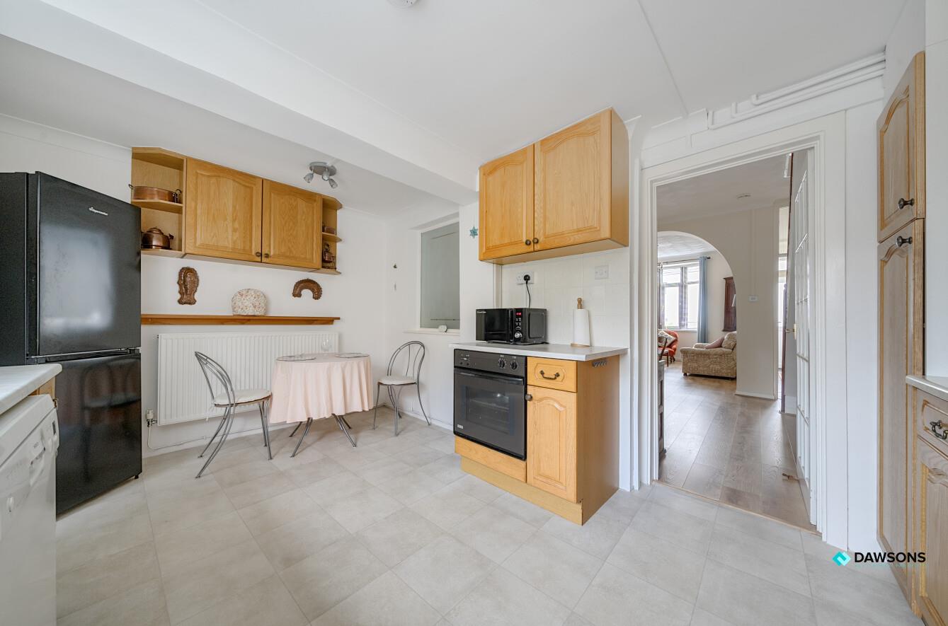 Woodville Road, Mumbles, Swansea, SA3 4AD